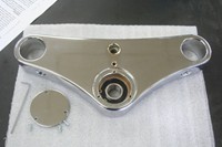 Remove bearing cover from bottom tree